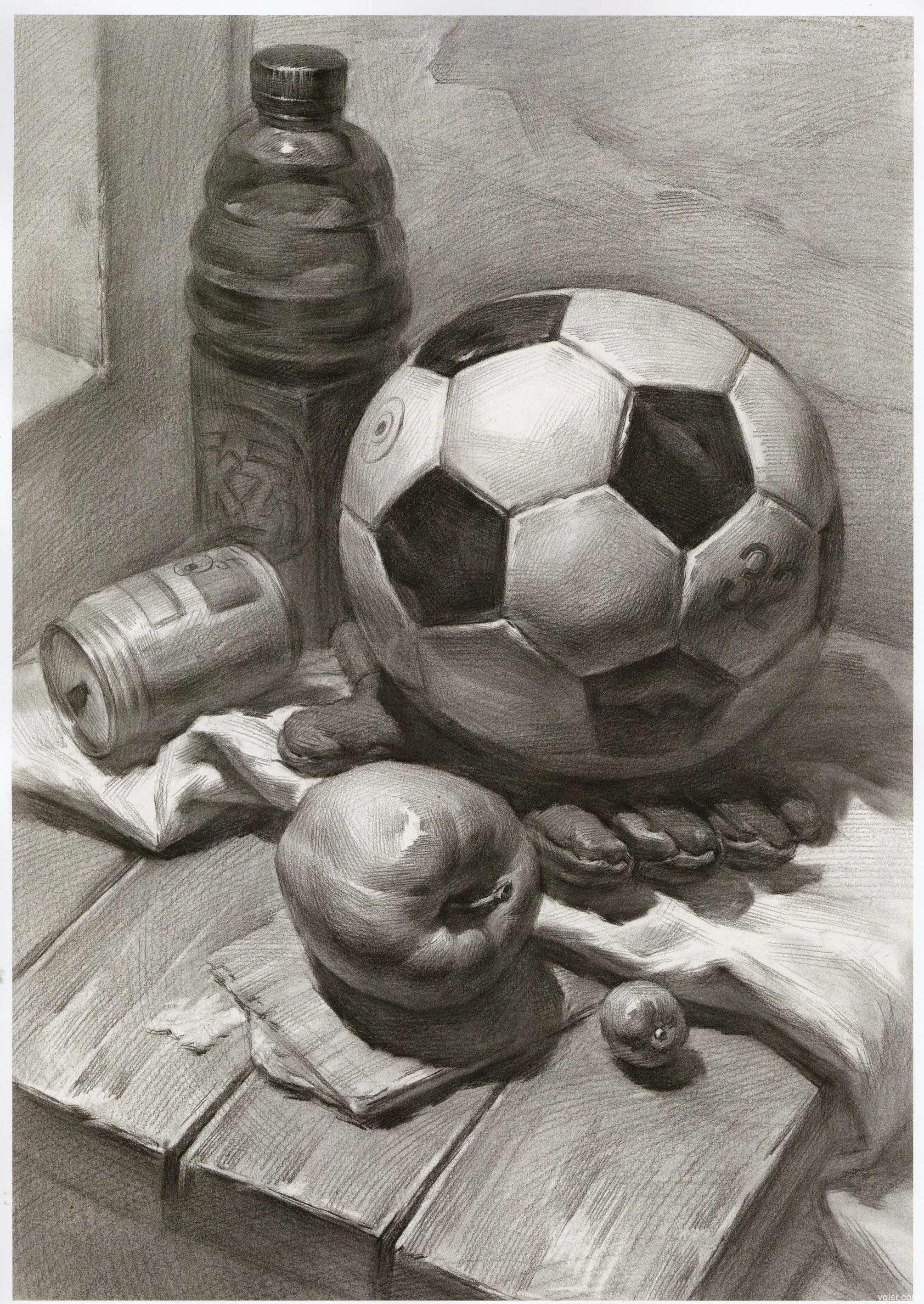 足球静物素描图片图片